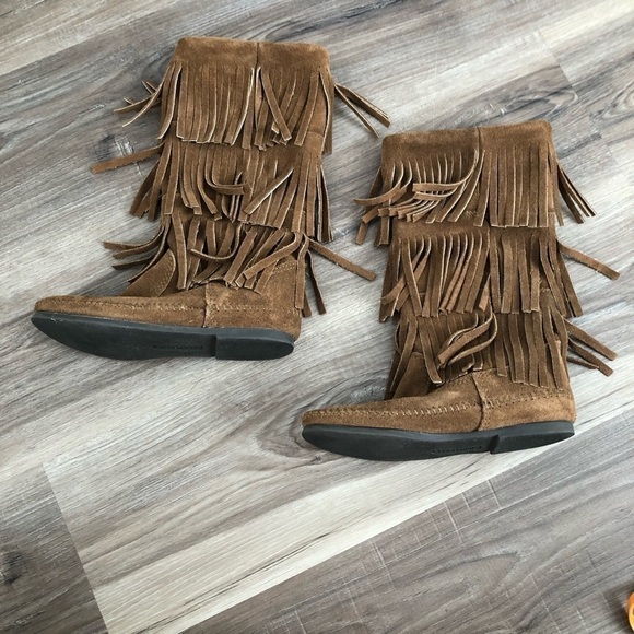 Minnetonka brown 3 layer suede fringe moccasins womens size 5 - Picture 3 of 8